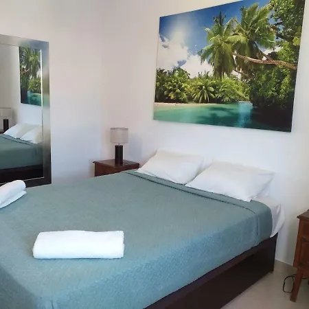Apartment Detrinver In 305 *